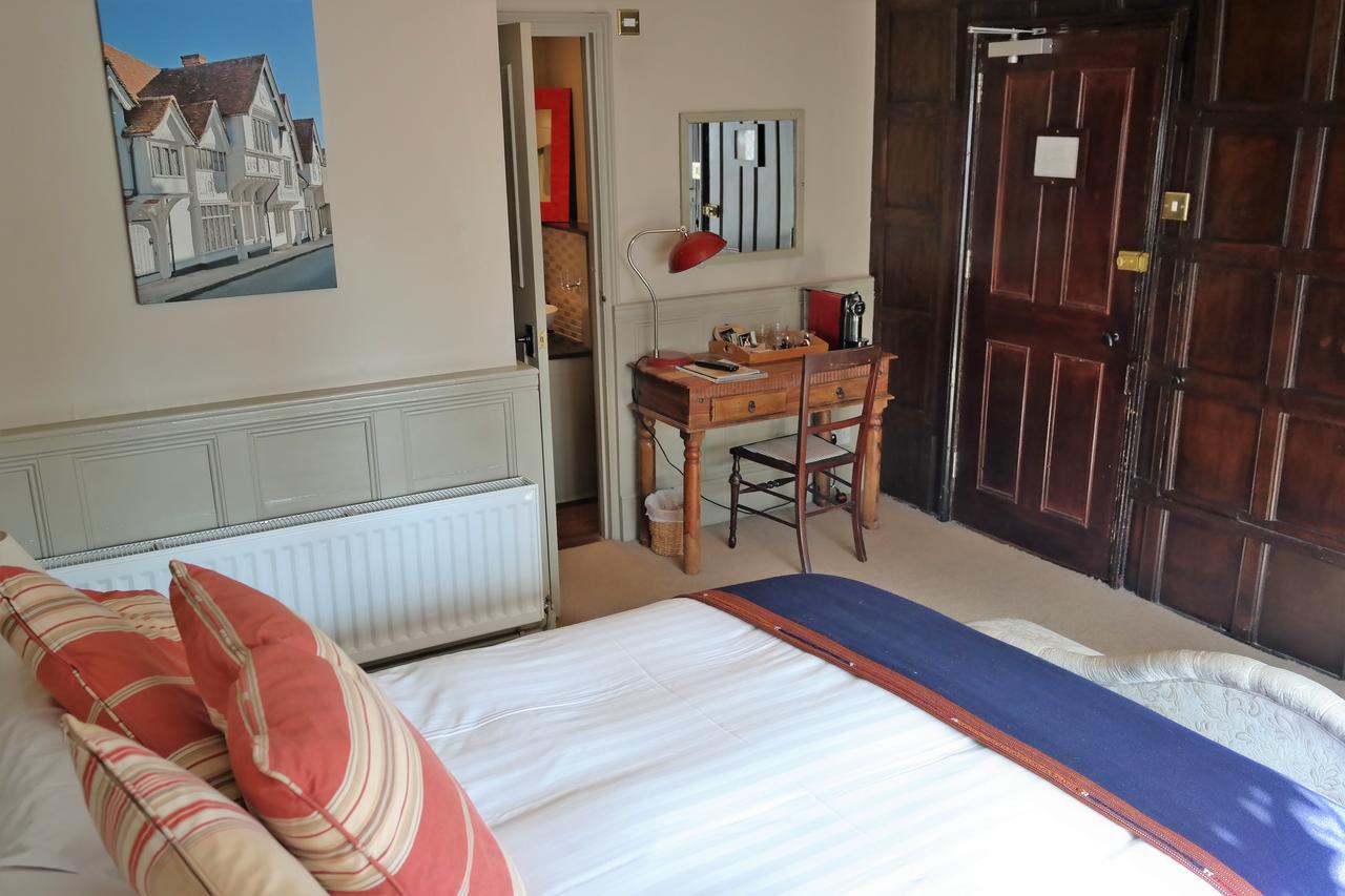 The Cross Keys Hotel Saffron Walden Bagian luar foto